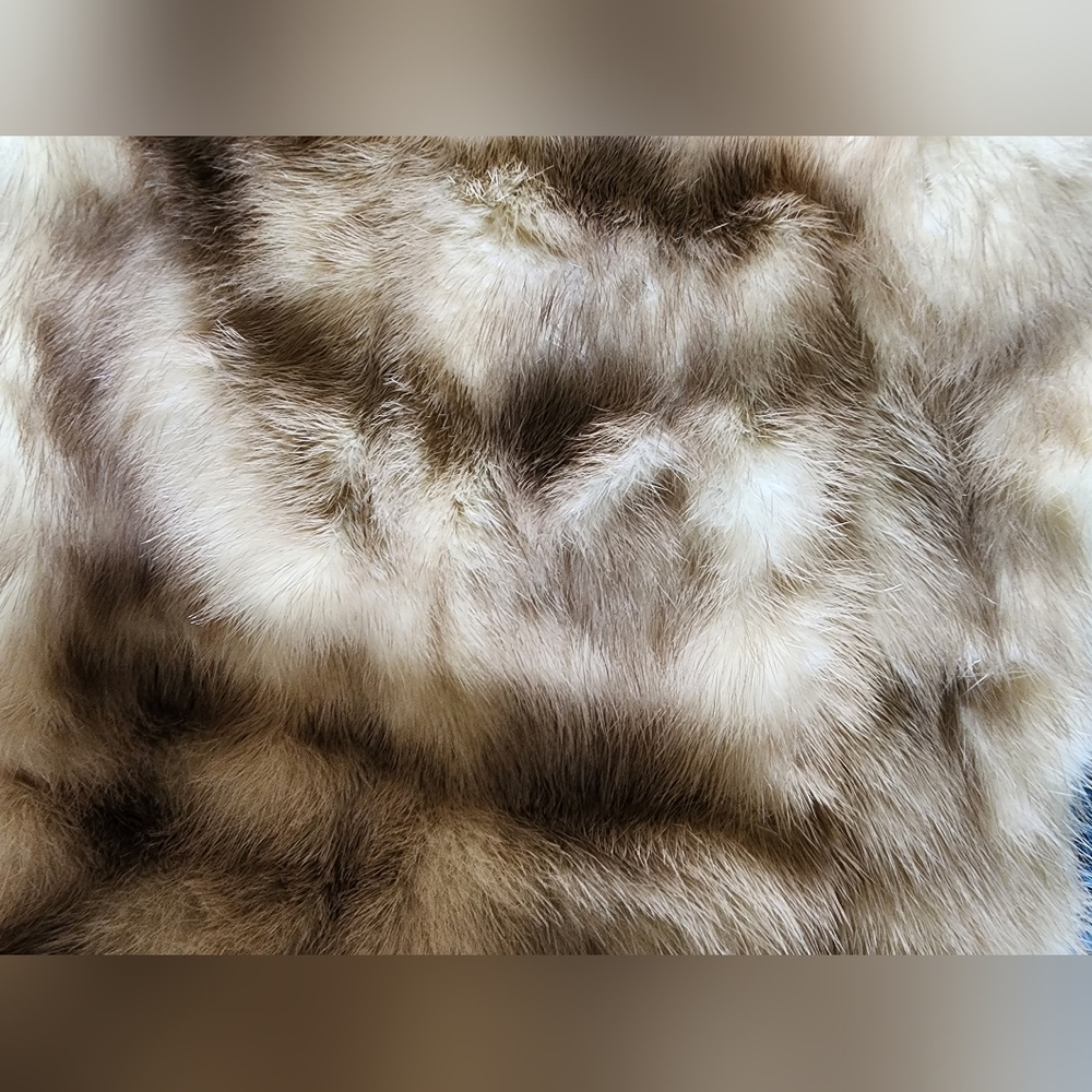 Fur Accessory - image 4